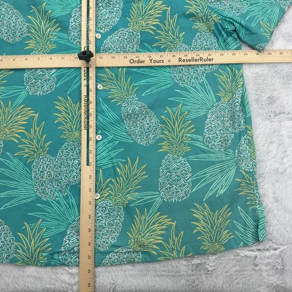 Reyn Spooner Hawaiian Shirt Mens Large Green Pineapple Leaf Beech Aloha Casual - Picture 6 of 7